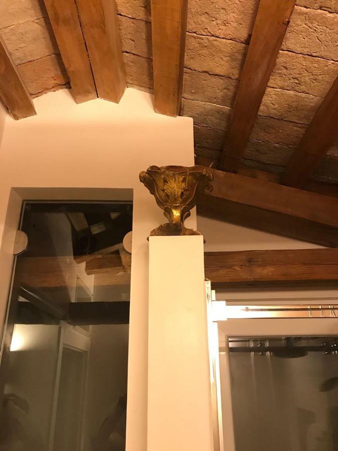 Apartament Biennale Art 1886